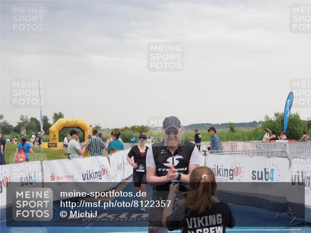 22.06.2025 - Viking Triathlon MichiJ http://msf.ph/oto/8122357 22.06.2025 16:36:52 Ziel 48, 240, 267 meine-sportfotos.de