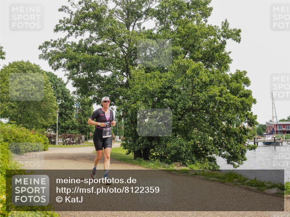 22.06.2025 - Viking Triathlon KatJ http://msf.ph/oto/8122359 22.06.2025 15:16:47 Laufen 291 meine-sportfotos.de
