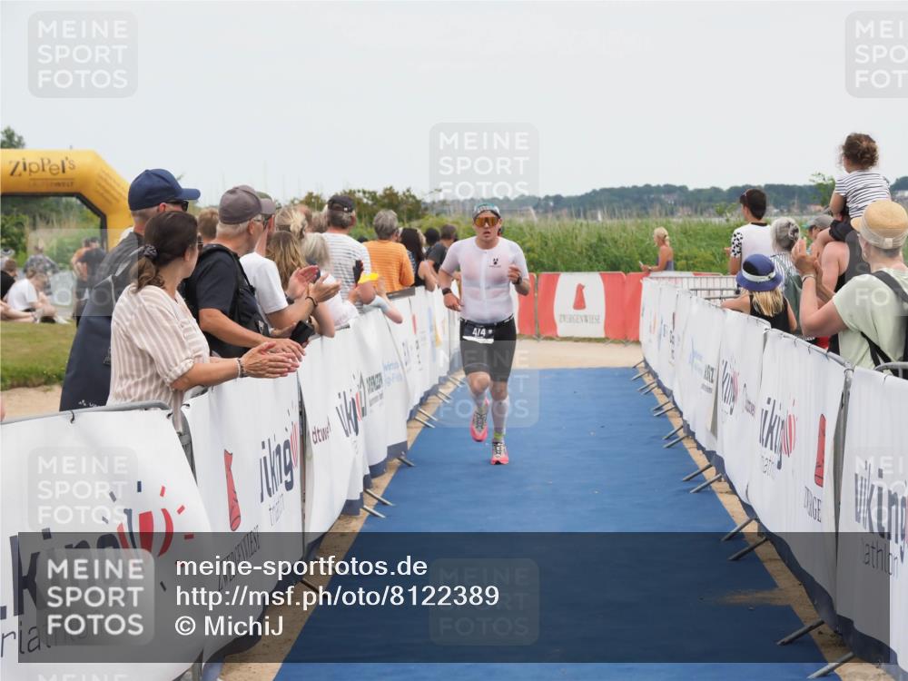 22.06.2025 - Viking Triathlon MichiJ http://msf.ph/oto/8122389 22.06.2025 15:00:52 Ziel 474 meine-sportfotos.de