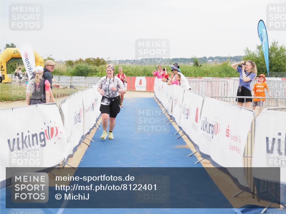 22.06.2025 - Viking Triathlon MichiJ http://msf.ph/oto/8122401 22.06.2025 17:07:20 Ziel 236, 484 meine-sportfotos.de