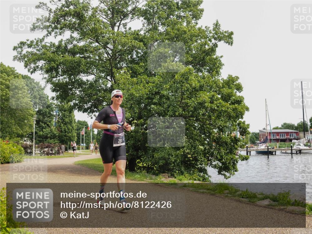 22.06.2025 - Viking Triathlon KatJ http://msf.ph/oto/8122426 22.06.2025 15:16:47 Laufen 291 meine-sportfotos.de