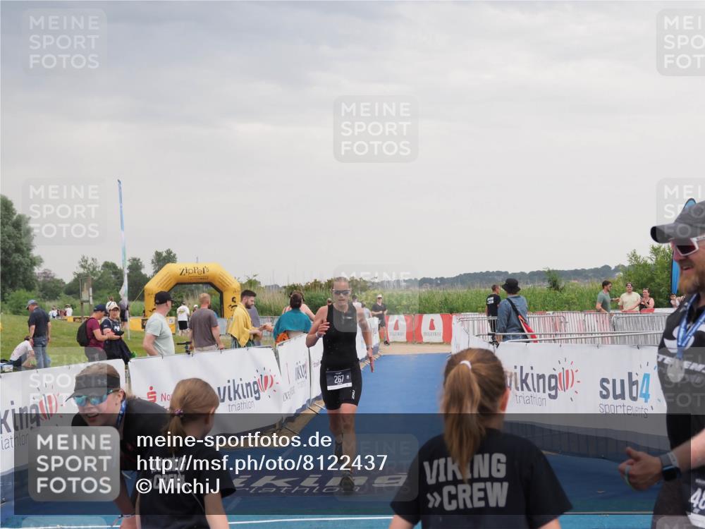 22.06.2025 - Viking Triathlon MichiJ http://msf.ph/oto/8122437 22.06.2025 16:36:58 Ziel 267 meine-sportfotos.de