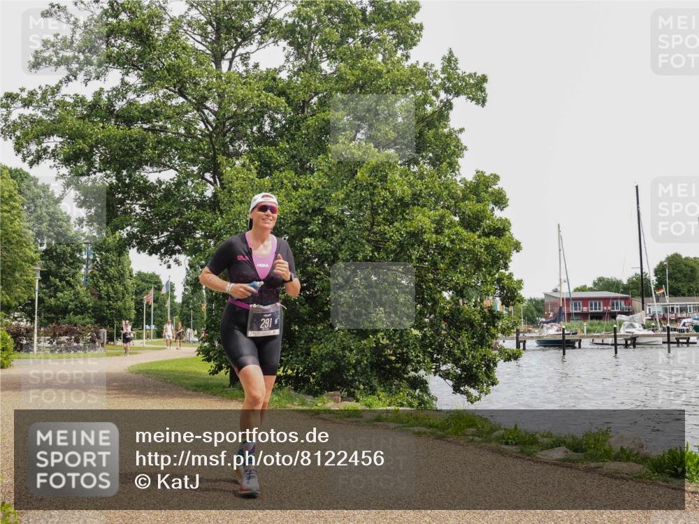 22.06.2025 - Viking Triathlon KatJ http://msf.ph/oto/8122456 22.06.2025 15:16:48 Laufen 291 meine-sportfotos.de