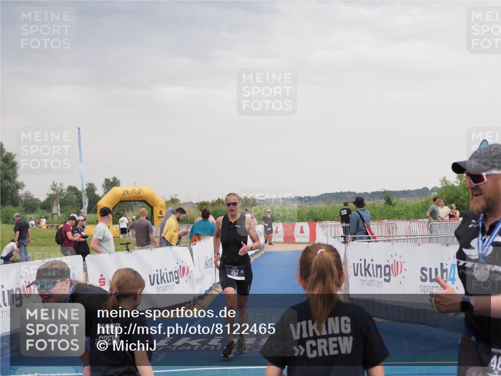 22.06.2025 - Viking Triathlon MichiJ http://msf.ph/oto/8122465 22.06.2025 16:36:58 Ziel 267 meine-sportfotos.de