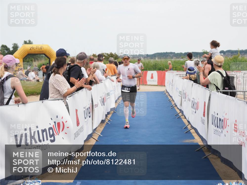 22.06.2025 - Viking Triathlon MichiJ http://msf.ph/oto/8122481 22.06.2025 15:00:53 Ziel 474, 510 meine-sportfotos.de