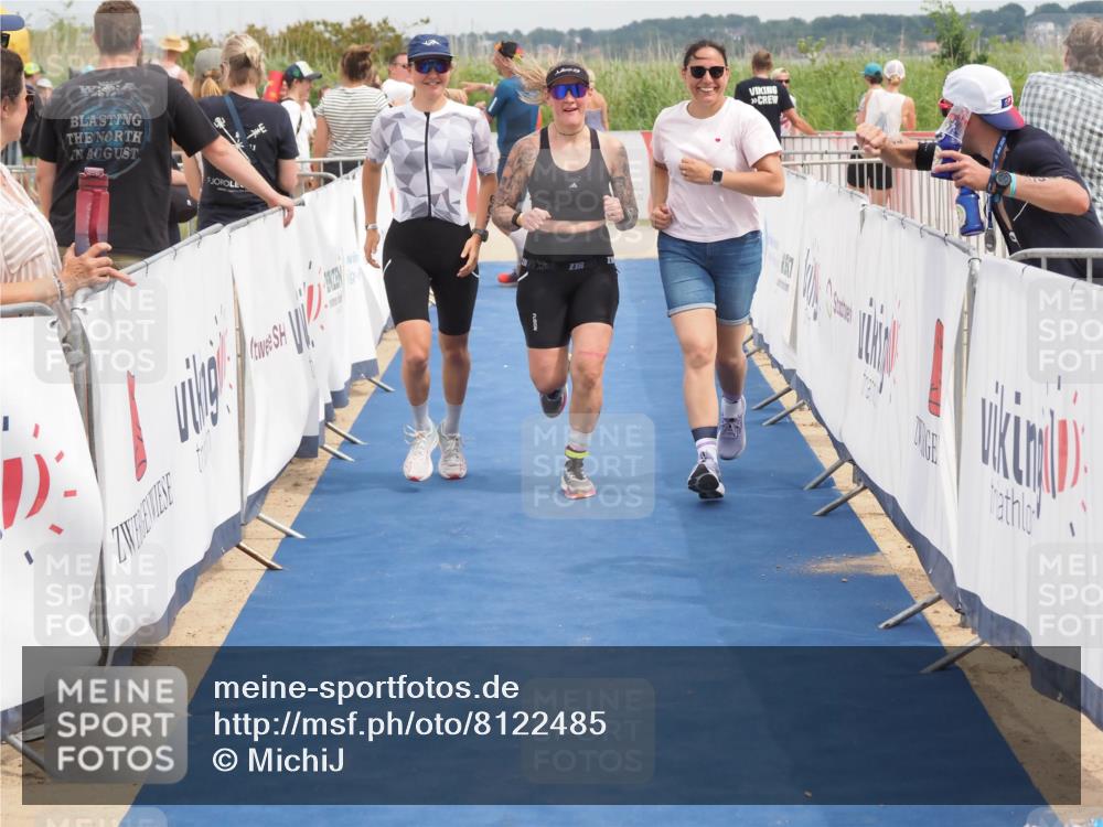 22.06.2025 - Viking Triathlon MichiJ http://msf.ph/oto/8122485 22.06.2025 15:13:40 Ziel 602 meine-sportfotos.de
