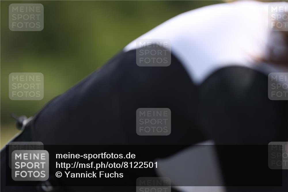 22.06.2025 - Viking Triathlon Yannick Fuchs http://msf.ph/oto/8122501 22.06.2025 11:50:05 Radfahren 11, 33, 150, 153, 182, 376, 553 meine-sportfotos.de