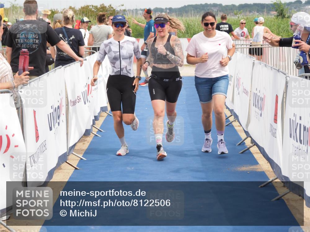 22.06.2025 - Viking Triathlon MichiJ http://msf.ph/oto/8122506 22.06.2025 15:13:41 Ziel 95, 602 meine-sportfotos.de