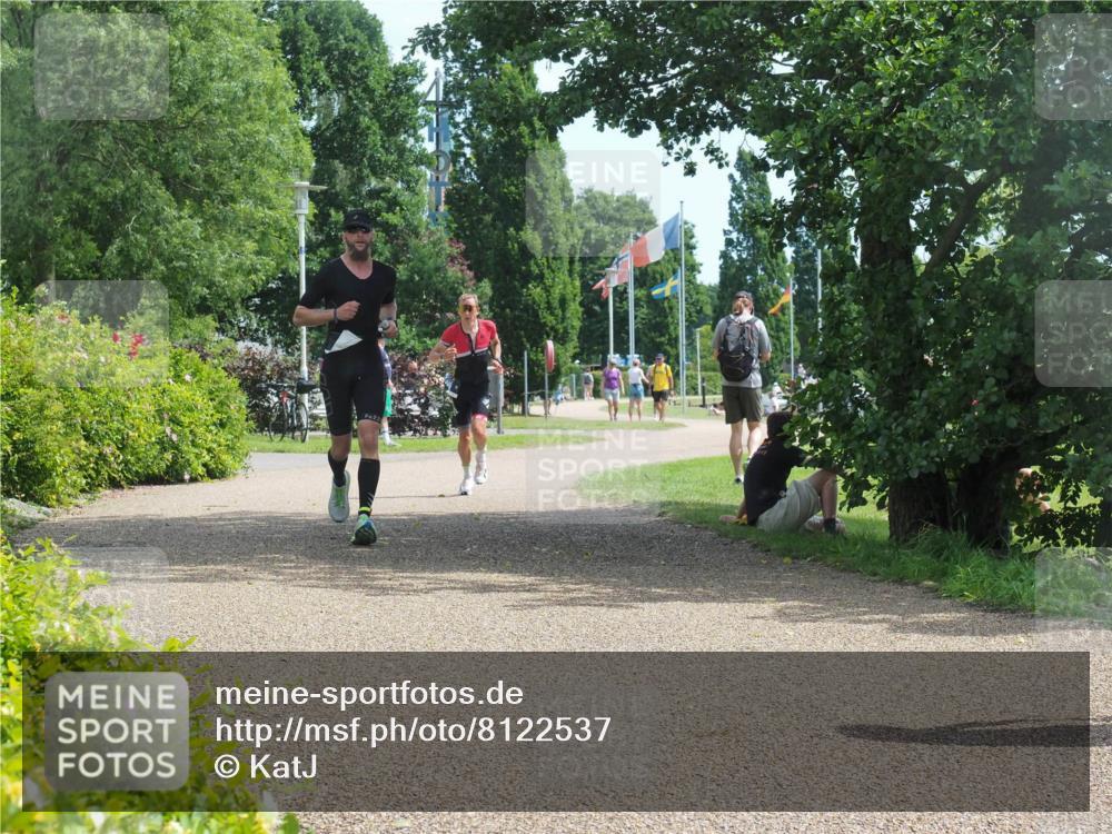 22.06.2025 - Viking Triathlon KatJ http://msf.ph/oto/8122537 22.06.2025 13:03:14 Laufen 311 meine-sportfotos.de