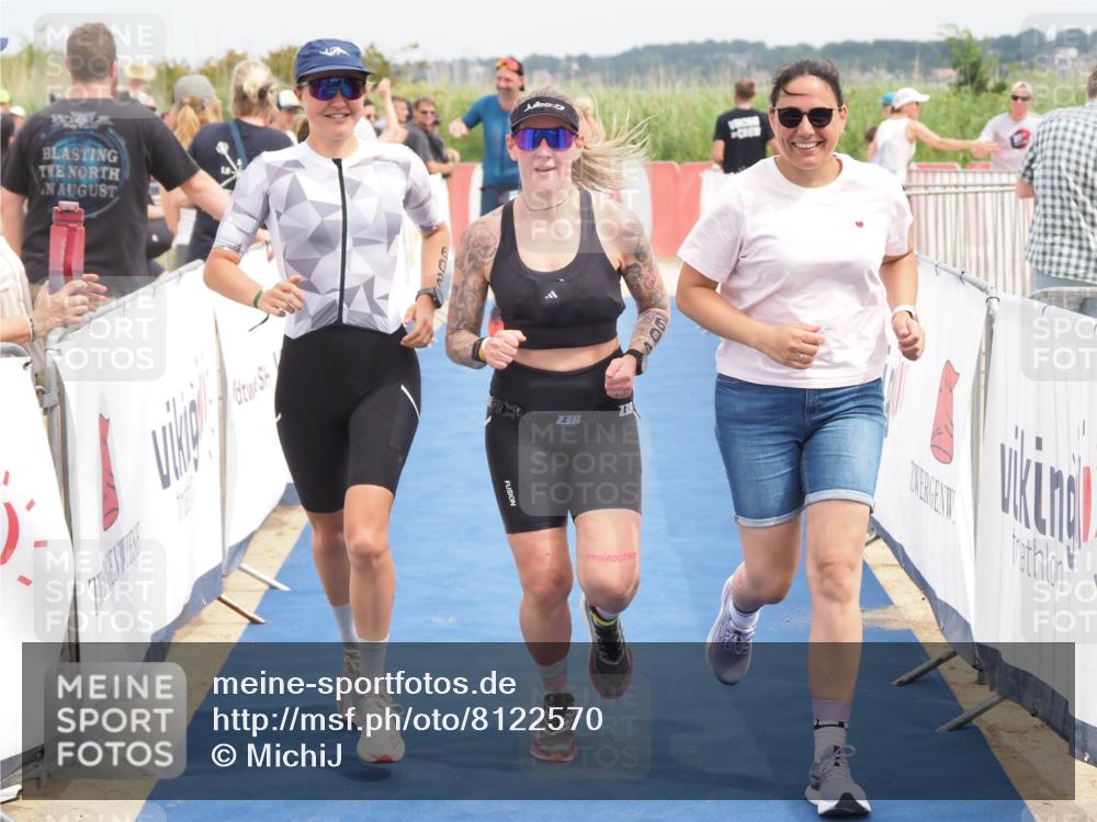 22.06.2025 - Viking Triathlon MichiJ http://msf.ph/oto/8122570 22.06.2025 15:13:42 Ziel 95, 602 meine-sportfotos.de