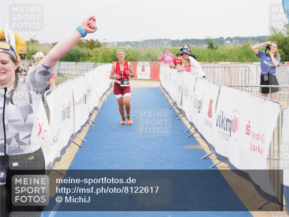 22.06.2025 - Viking Triathlon MichiJ http://msf.ph/oto/8122617 22.06.2025 17:07:22 Ziel 236, 484 meine-sportfotos.de