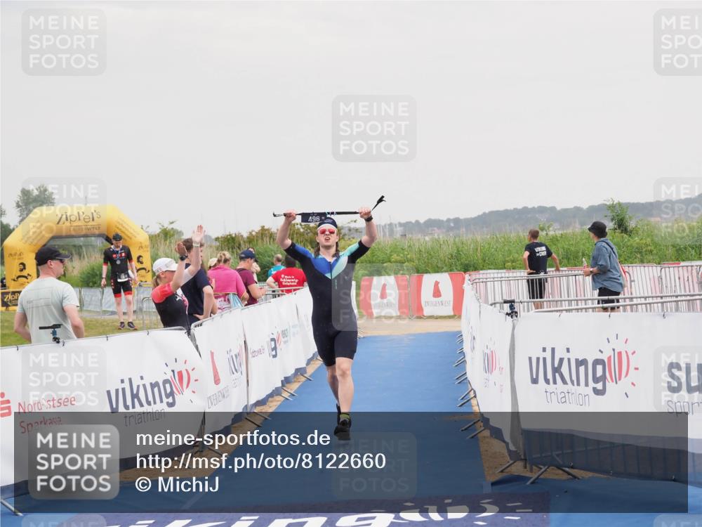 22.06.2025 - Viking Triathlon MichiJ http://msf.ph/oto/8122660 22.06.2025 16:38:27 Ziel 496 meine-sportfotos.de