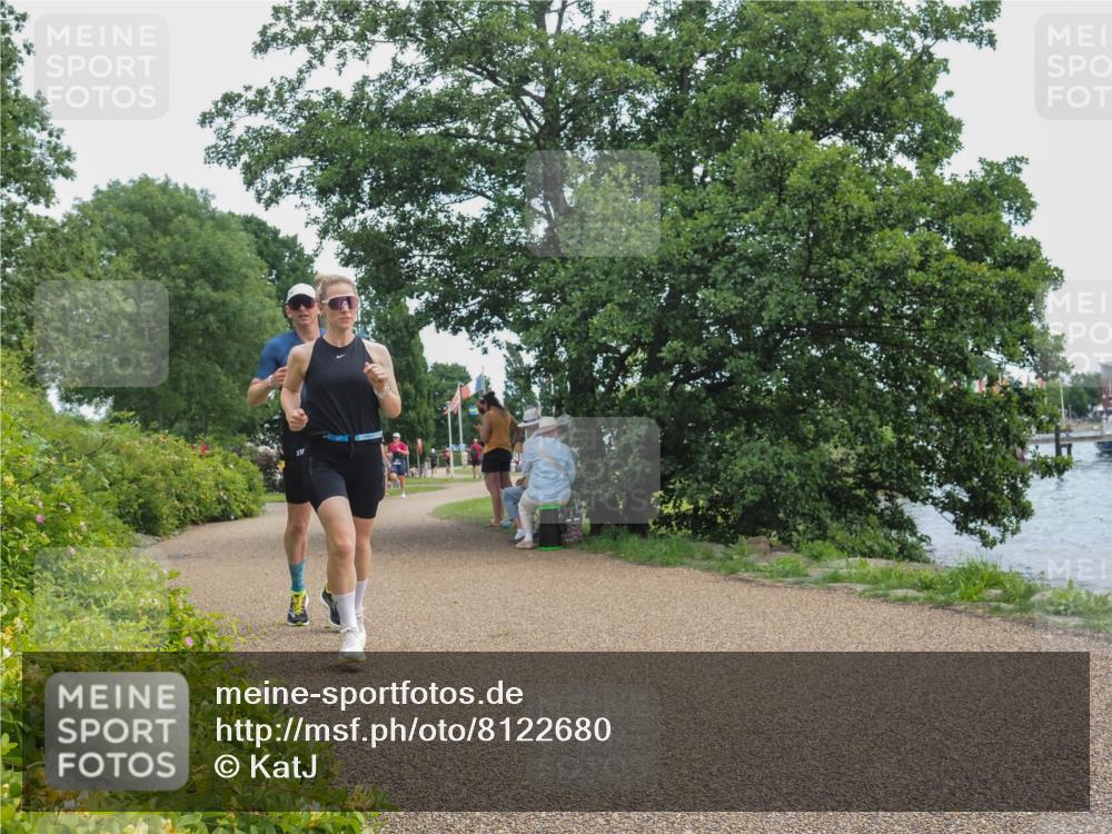 22.06.2025 - Viking Triathlon KatJ http://msf.ph/oto/8122680 22.06.2025 13:34:53 Laufen 344 meine-sportfotos.de