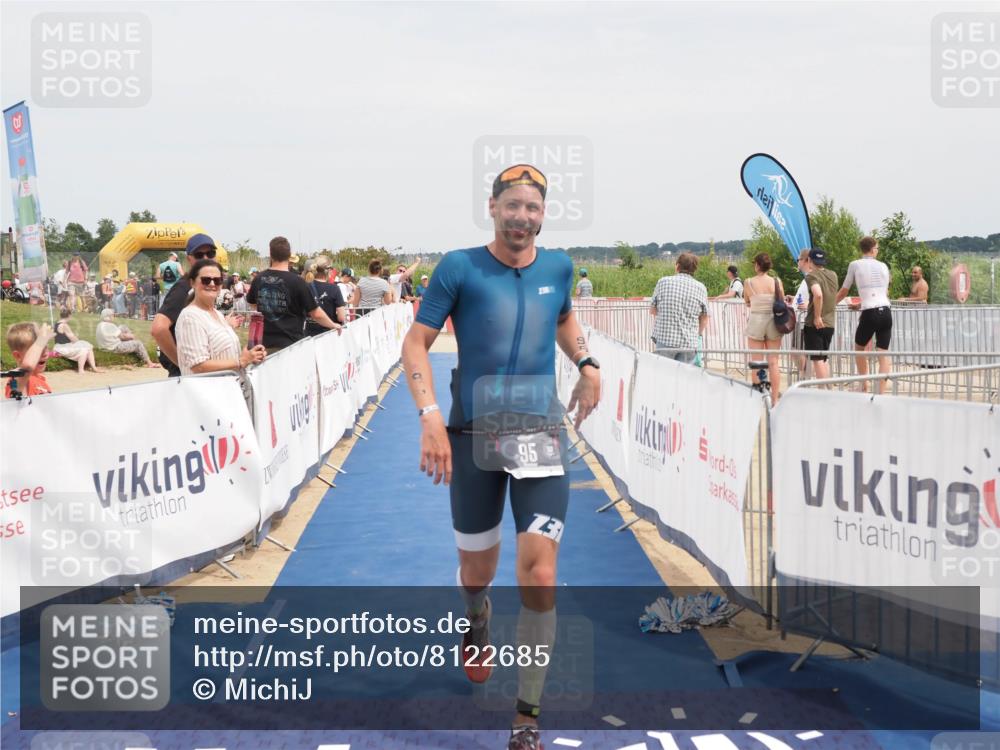 22.06.2025 - Viking Triathlon MichiJ http://msf.ph/oto/8122685 22.06.2025 15:13:47 Ziel 95, 602 meine-sportfotos.de