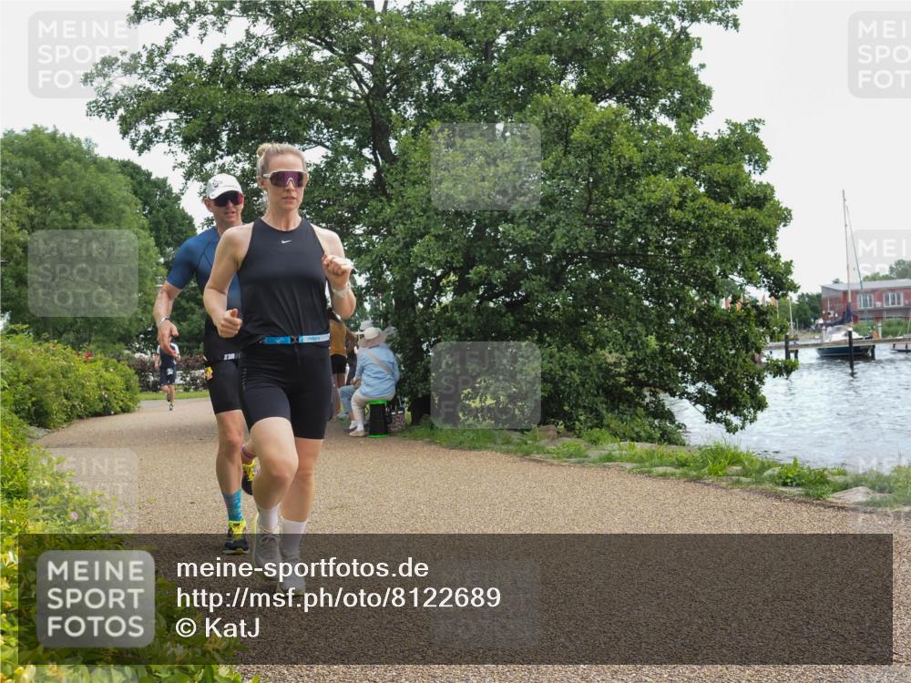 22.06.2025 - Viking Triathlon KatJ http://msf.ph/oto/8122689 22.06.2025 13:34:53 Laufen 344 meine-sportfotos.de