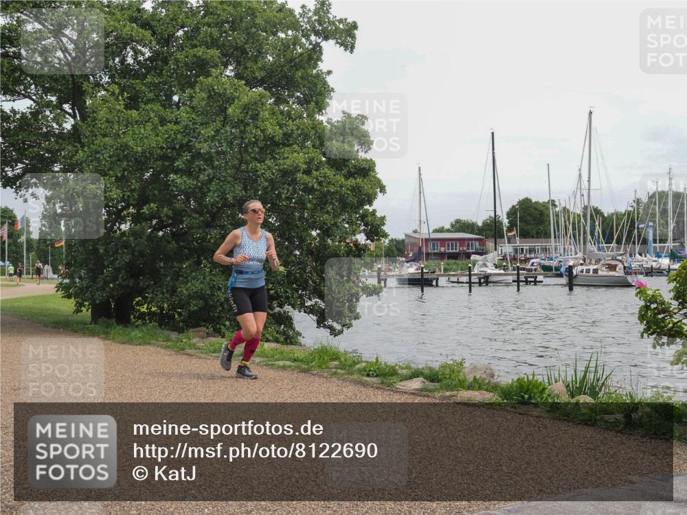 22.06.2025 - Viking Triathlon KatJ http://msf.ph/oto/8122690 22.06.2025 15:17:44 Laufen 197 meine-sportfotos.de