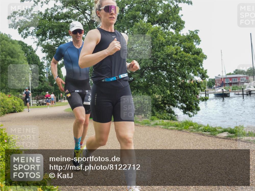 22.06.2025 - Viking Triathlon KatJ http://msf.ph/oto/8122712 22.06.2025 13:34:54 Laufen 344 meine-sportfotos.de