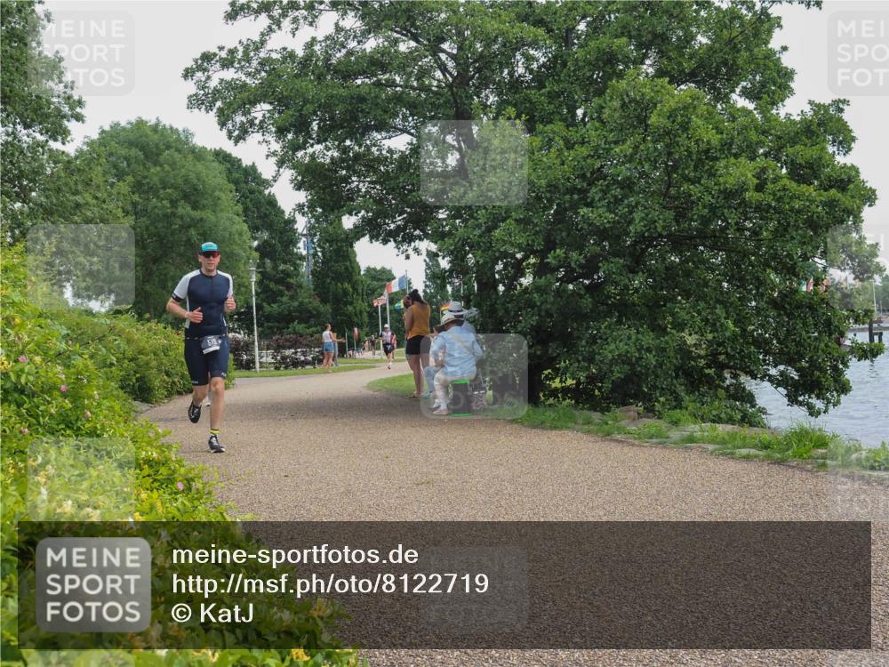 22.06.2025 - Viking Triathlon KatJ http://msf.ph/oto/8122719 22.06.2025 13:34:59 Laufen 519 meine-sportfotos.de