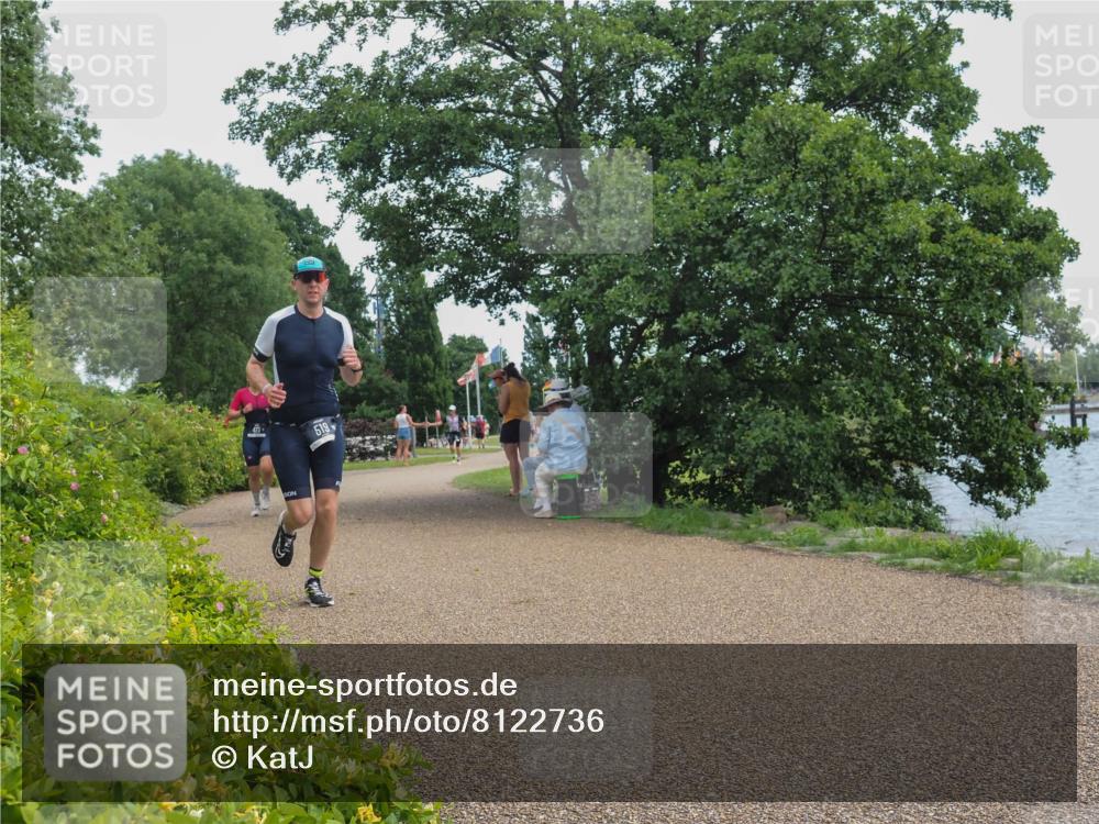 22.06.2025 - Viking Triathlon KatJ http://msf.ph/oto/8122736 22.06.2025 13:34:59 Laufen 519 meine-sportfotos.de