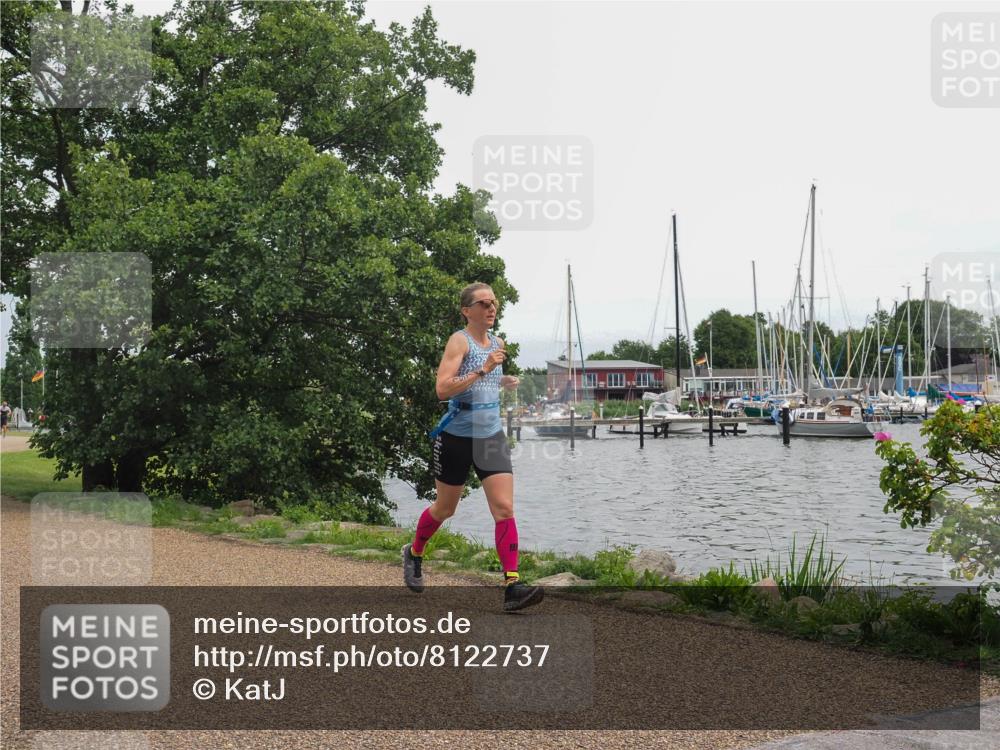 22.06.2025 - Viking Triathlon KatJ http://msf.ph/oto/8122737 22.06.2025 15:17:44 Laufen 197 meine-sportfotos.de