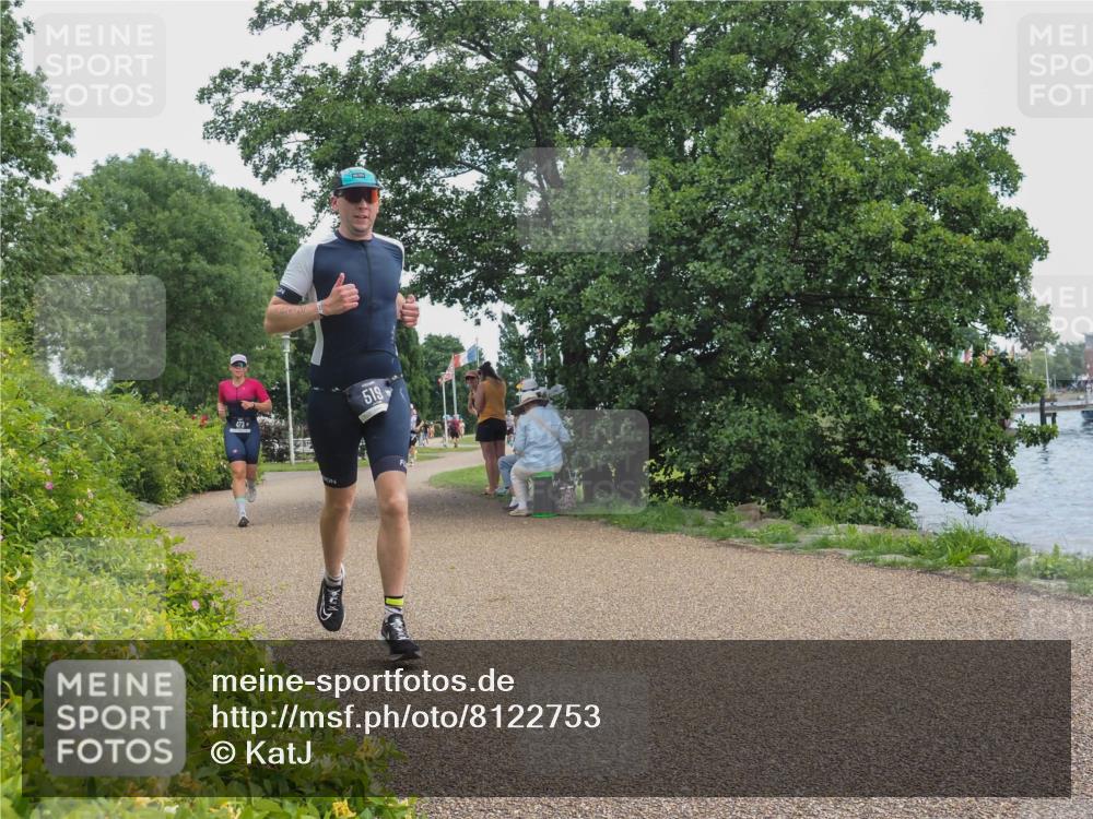 22.06.2025 - Viking Triathlon KatJ http://msf.ph/oto/8122753 22.06.2025 13:35:00 Laufen 473, 519 meine-sportfotos.de