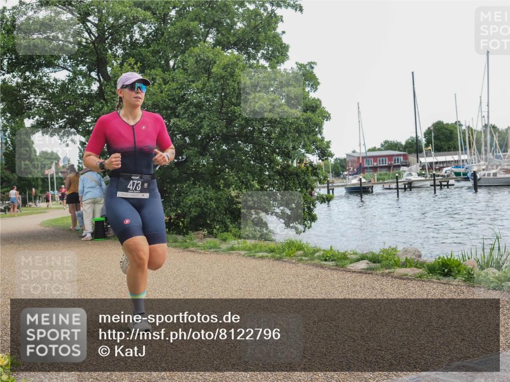 22.06.2025 - Viking Triathlon KatJ http://msf.ph/oto/8122796 22.06.2025 13:35:03 Laufen 473, 519 meine-sportfotos.de