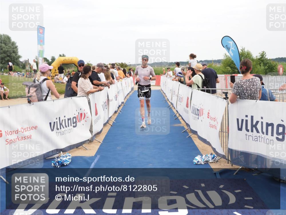 22.06.2025 - Viking Triathlon MichiJ http://msf.ph/oto/8122805 22.06.2025 15:00:58 Ziel 474, 510 meine-sportfotos.de