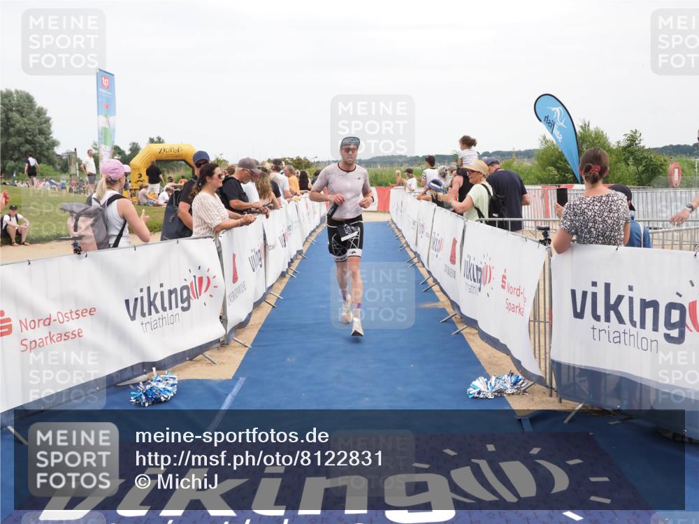 22.06.2025 - Viking Triathlon MichiJ http://msf.ph/oto/8122831 22.06.2025 15:00:59 Ziel 474, 510 meine-sportfotos.de