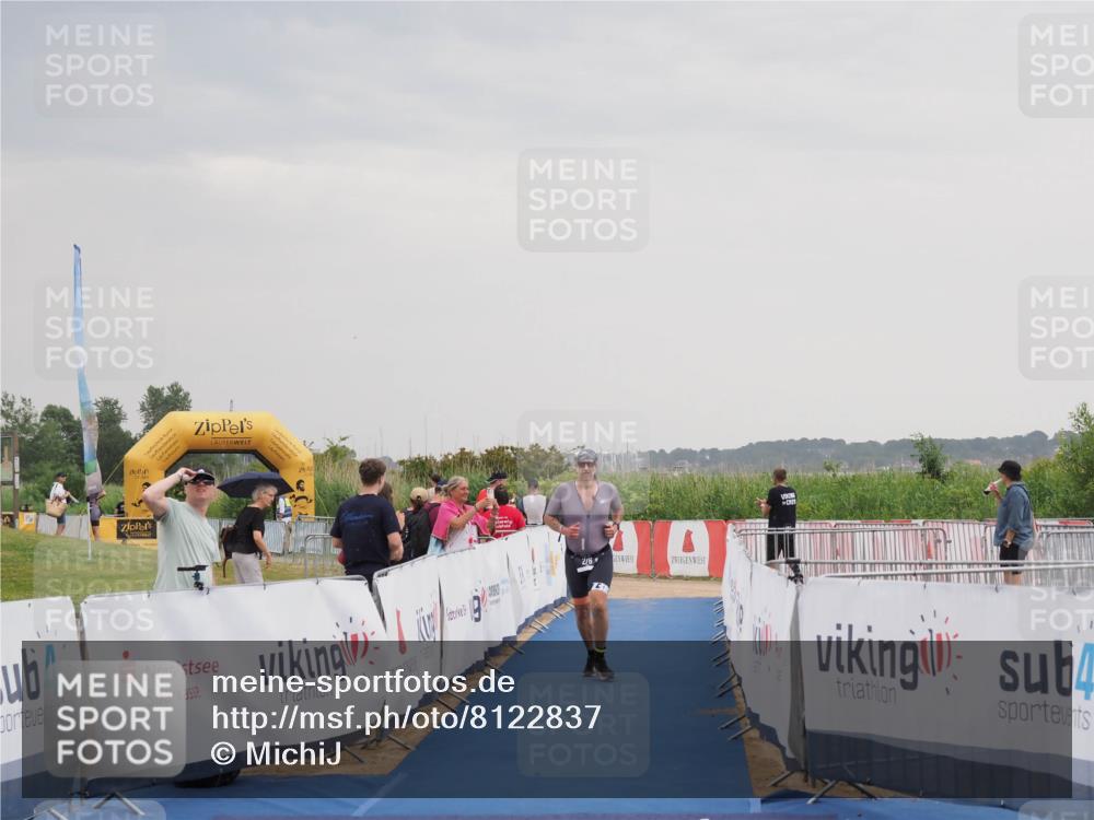 22.06.2025 - Viking Triathlon MichiJ http://msf.ph/oto/8122837 22.06.2025 16:38:46 Ziel 276 meine-sportfotos.de