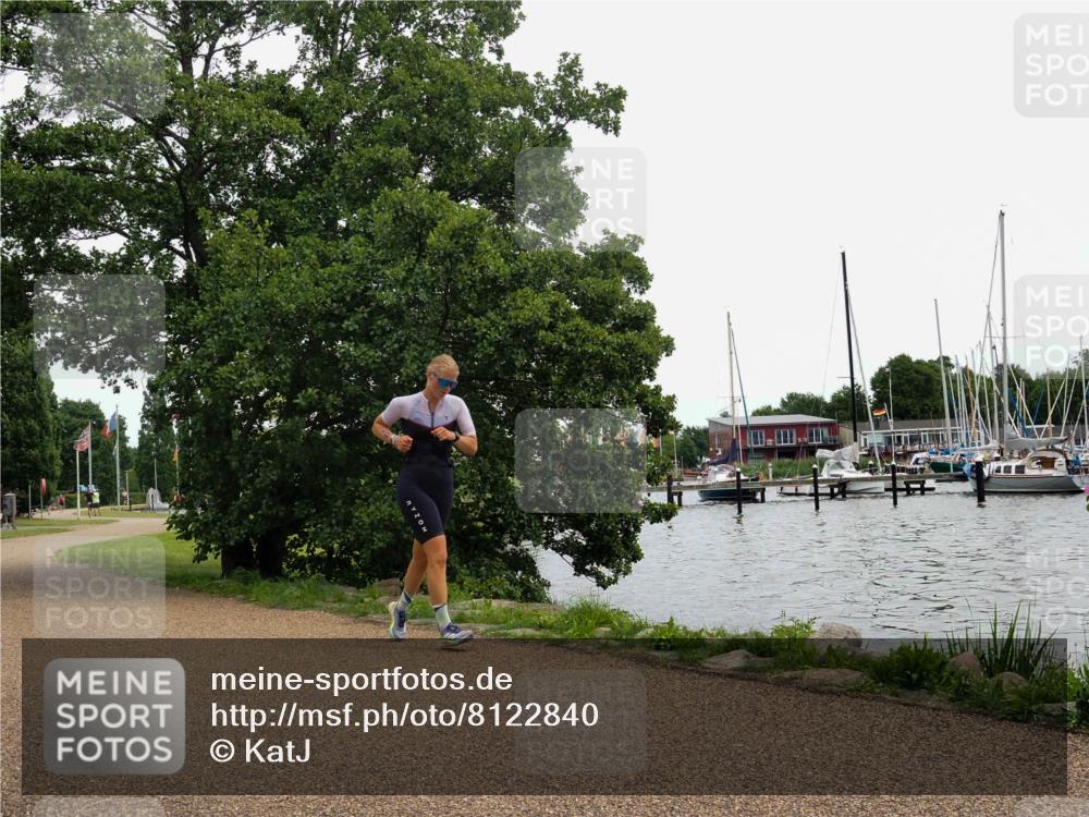 22.06.2025 - Viking Triathlon KatJ http://msf.ph/oto/8122840 22.06.2025 15:18:02 Laufen 18 meine-sportfotos.de