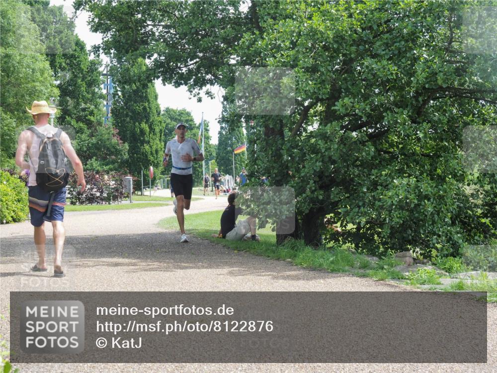 22.06.2025 - Viking Triathlon KatJ http://msf.ph/oto/8122876 22.06.2025 13:03:50 Laufen 555 meine-sportfotos.de