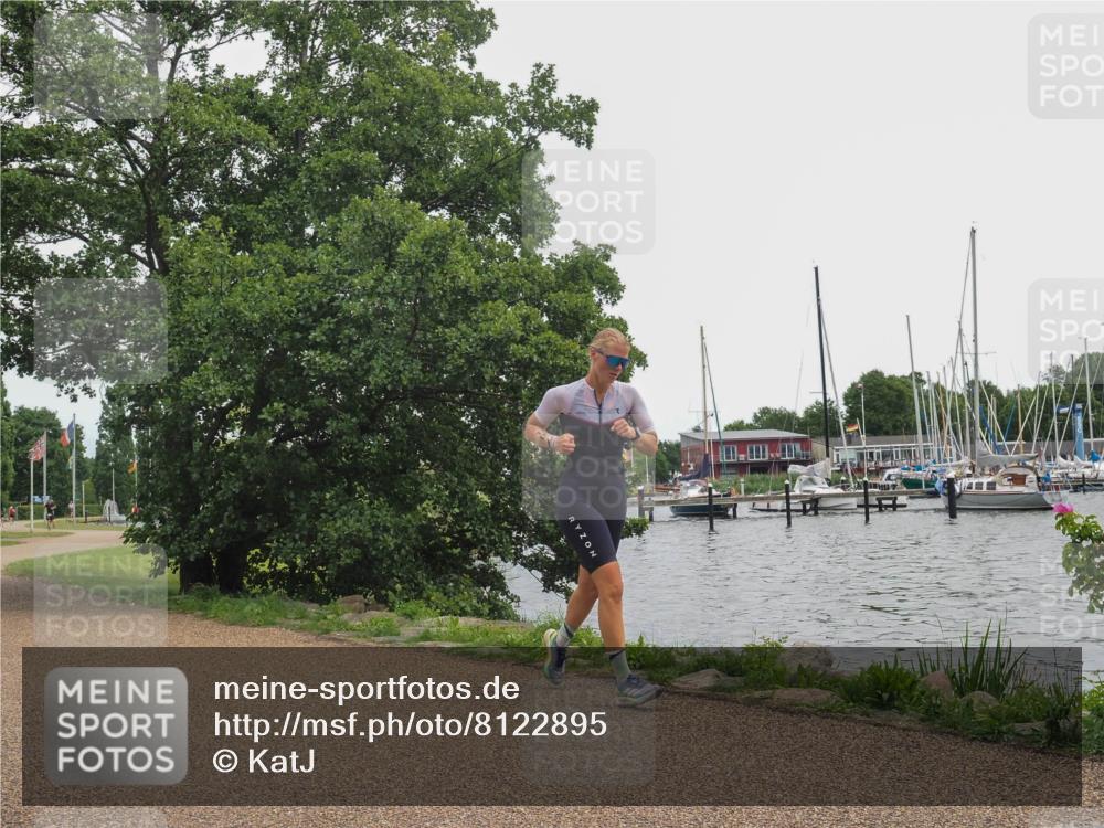 22.06.2025 - Viking Triathlon KatJ http://msf.ph/oto/8122895 22.06.2025 15:18:03 Laufen 18 meine-sportfotos.de