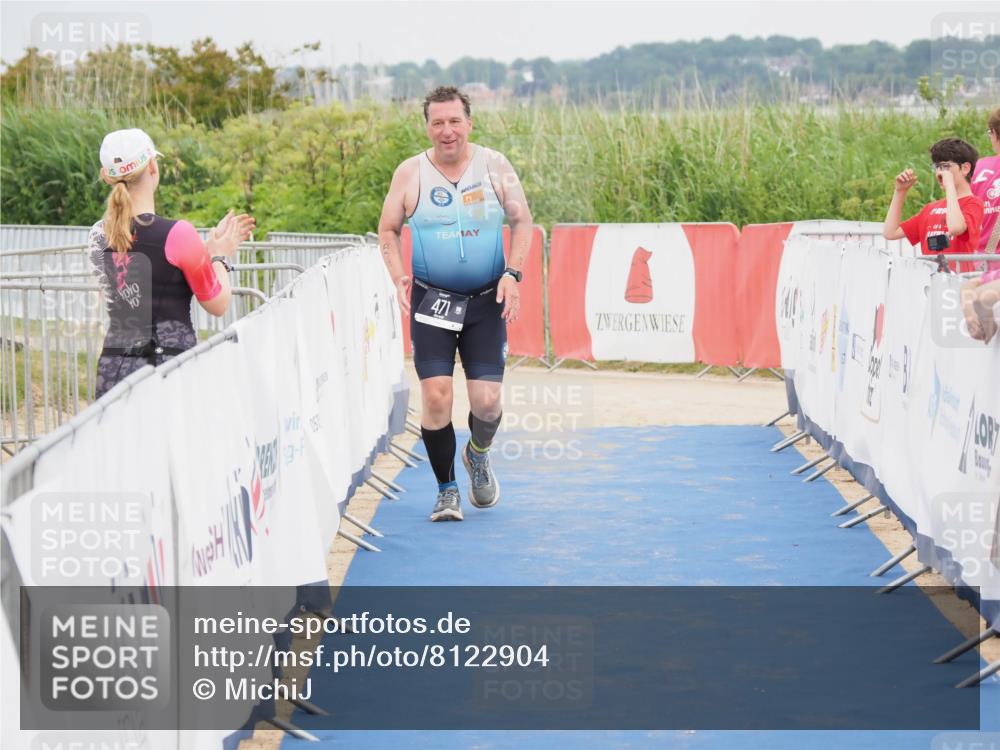 22.06.2025 - Viking Triathlon MichiJ http://msf.ph/oto/8122904 22.06.2025 17:07:33 Ziel 471 meine-sportfotos.de