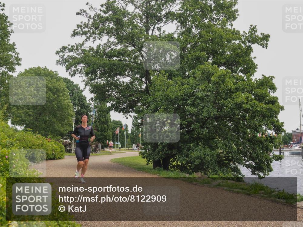 22.06.2025 - Viking Triathlon KatJ http://msf.ph/oto/8122909 22.06.2025 15:18:10 Laufen 408 meine-sportfotos.de