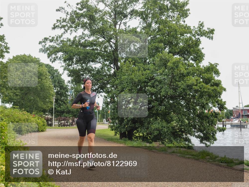 22.06.2025 - Viking Triathlon KatJ http://msf.ph/oto/8122969 22.06.2025 15:18:11 Laufen 408 meine-sportfotos.de