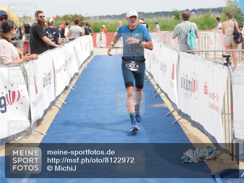 22.06.2025 - Viking Triathlon MichiJ http://msf.ph/oto/8122972 22.06.2025 15:13:55 Ziel 226 meine-sportfotos.de