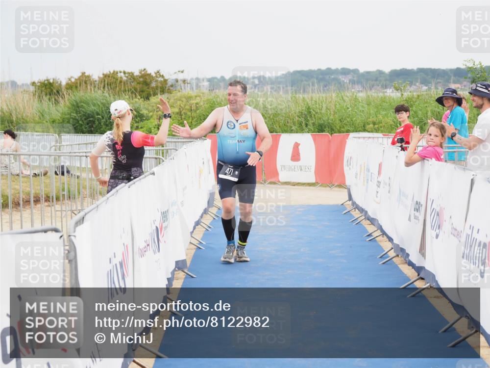 22.06.2025 - Viking Triathlon MichiJ http://msf.ph/oto/8122982 22.06.2025 17:07:35 Ziel 471 meine-sportfotos.de