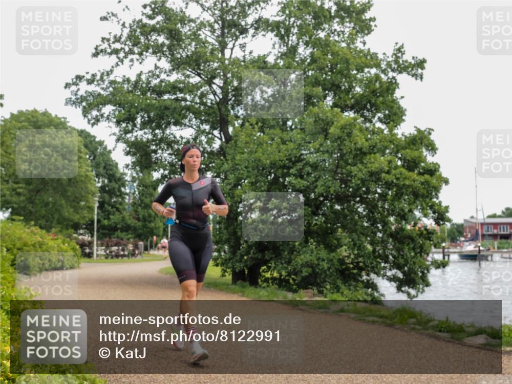 22.06.2025 - Viking Triathlon KatJ http://msf.ph/oto/8122991 22.06.2025 15:18:11 Laufen 408 meine-sportfotos.de
