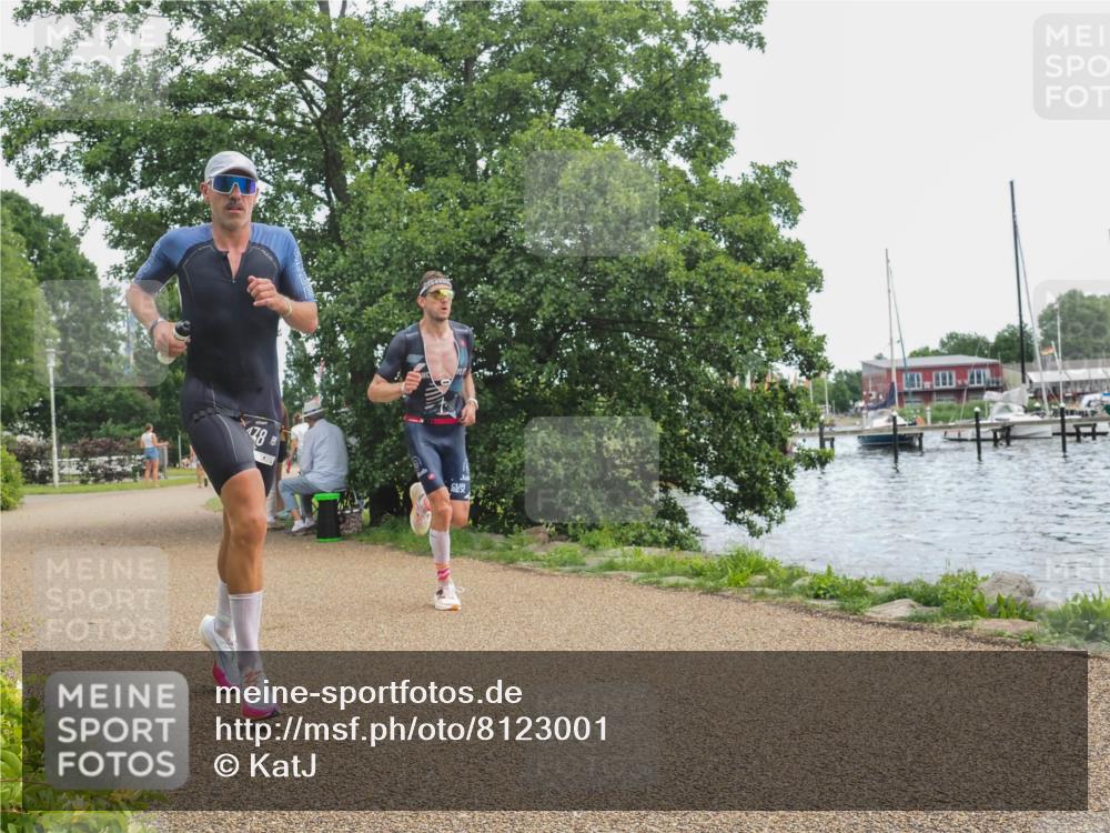 22.06.2025 - Viking Triathlon KatJ http://msf.ph/oto/8123001 22.06.2025 13:35:46 Laufen 478, 557 meine-sportfotos.de
