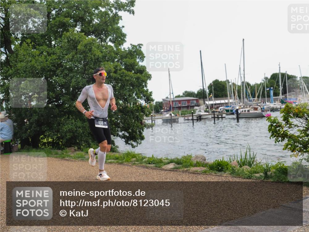 22.06.2025 - Viking Triathlon KatJ http://msf.ph/oto/8123045 22.06.2025 13:36:02 Laufen 66, 108 meine-sportfotos.de
