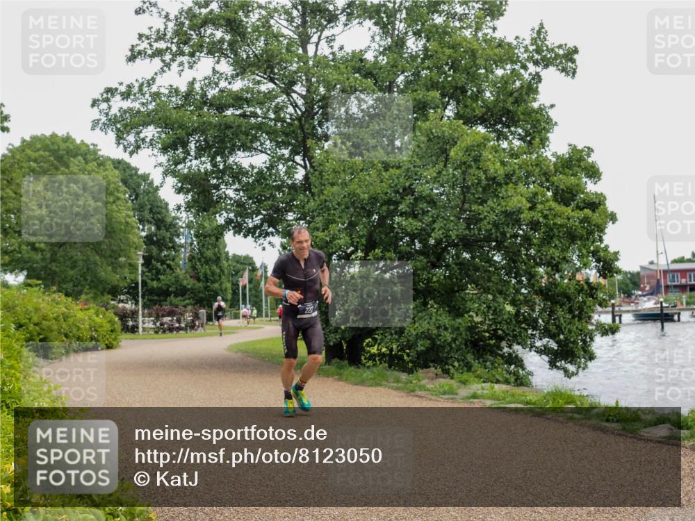 22.06.2025 - Viking Triathlon KatJ http://msf.ph/oto/8123050 22.06.2025 15:18:28 Laufen 222 meine-sportfotos.de