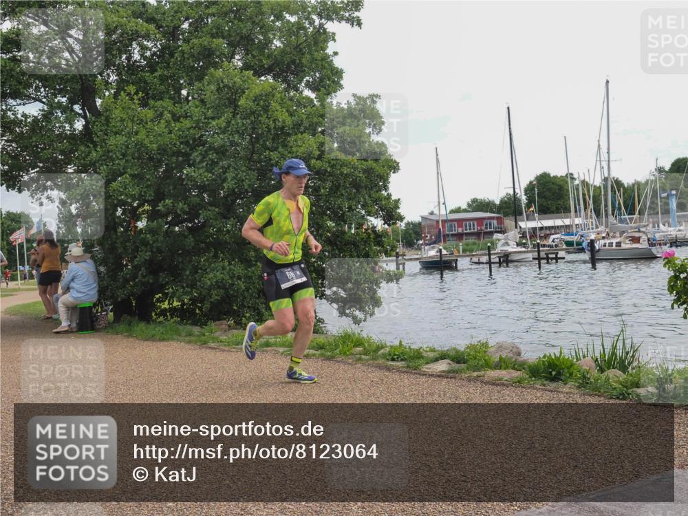 22.06.2025 - Viking Triathlon KatJ http://msf.ph/oto/8123064 22.06.2025 13:36:05 Laufen 66, 108 meine-sportfotos.de