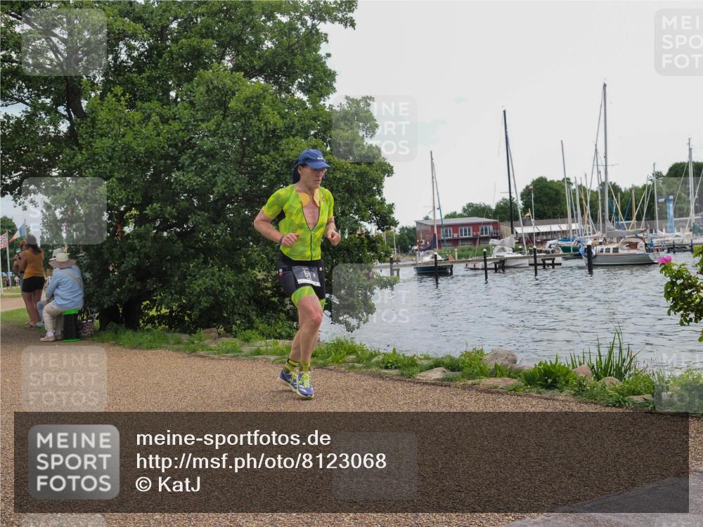 22.06.2025 - Viking Triathlon KatJ http://msf.ph/oto/8123068 22.06.2025 13:36:05 Laufen 66, 108 meine-sportfotos.de