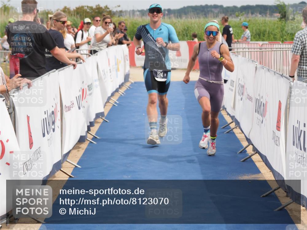 22.06.2025 - Viking Triathlon MichiJ http://msf.ph/oto/8123070 22.06.2025 15:14:18 Ziel 58, 124 meine-sportfotos.de
