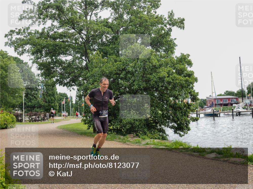 22.06.2025 - Viking Triathlon KatJ http://msf.ph/oto/8123077 22.06.2025 15:18:28 Laufen 222 meine-sportfotos.de