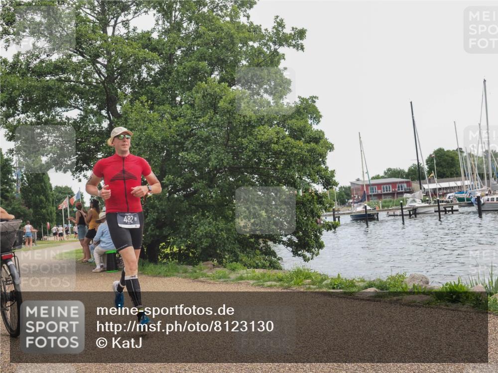 22.06.2025 - Viking Triathlon KatJ http://msf.ph/oto/8123130 22.06.2025 13:36:28 Laufen 482 meine-sportfotos.de