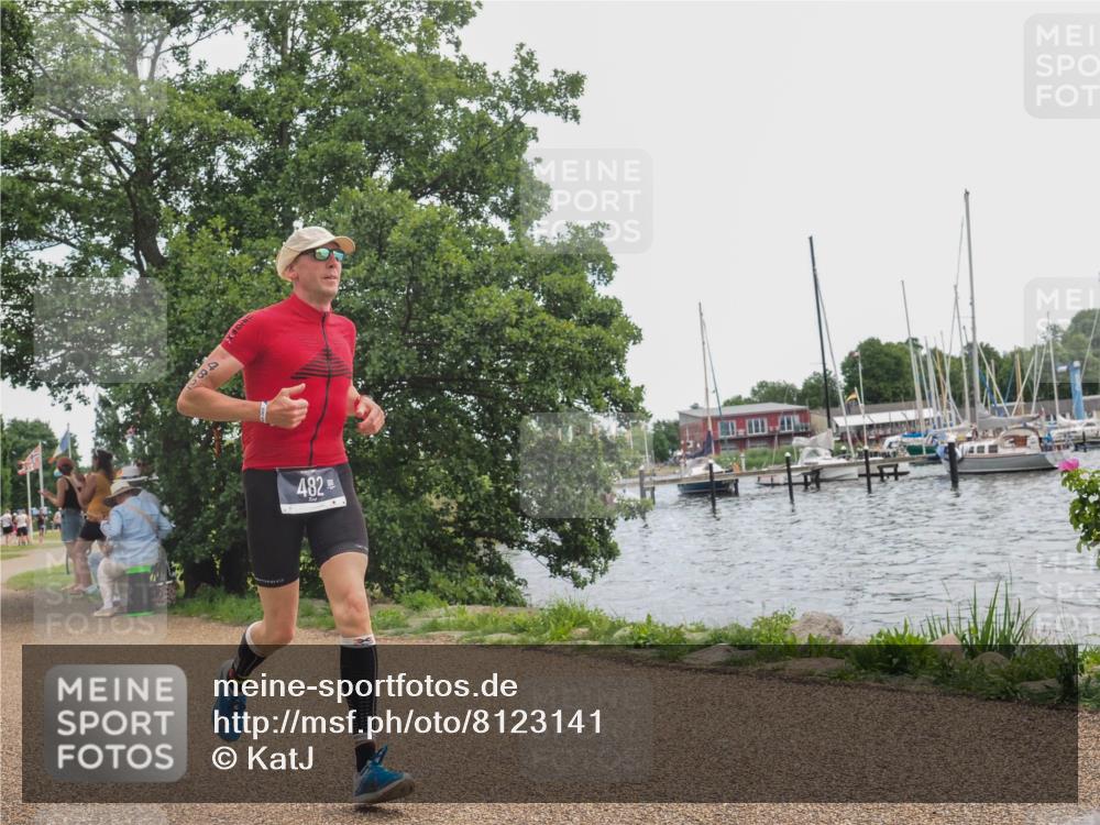 22.06.2025 - Viking Triathlon KatJ http://msf.ph/oto/8123141 22.06.2025 13:36:28 Laufen 482 meine-sportfotos.de