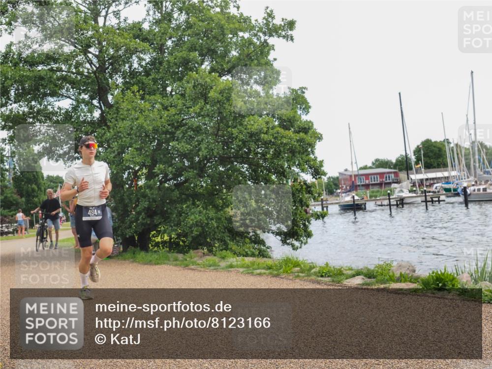 22.06.2025 - Viking Triathlon KatJ http://msf.ph/oto/8123166 22.06.2025 13:36:32 Laufen 494 meine-sportfotos.de