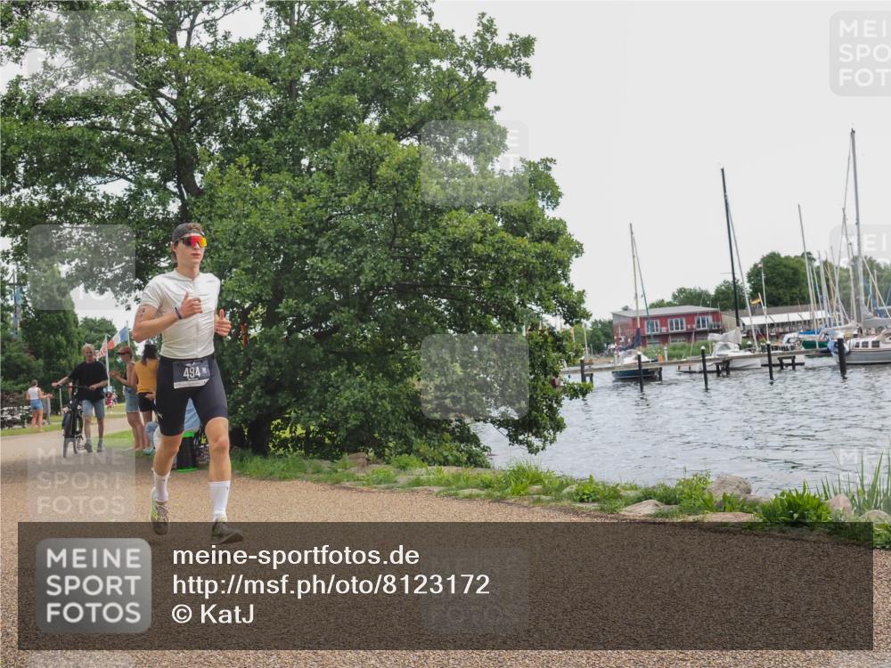 22.06.2025 - Viking Triathlon KatJ http://msf.ph/oto/8123172 22.06.2025 13:36:32 Laufen 494 meine-sportfotos.de