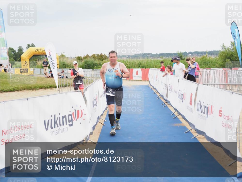 22.06.2025 - Viking Triathlon MichiJ http://msf.ph/oto/8123173 22.06.2025 17:07:38 Ziel 471 meine-sportfotos.de
